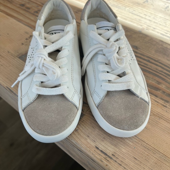 Sam Edelman Girls Aubrie Mini Sneakers, White, Little Kids 12 M Youth - Picture 3 of 13